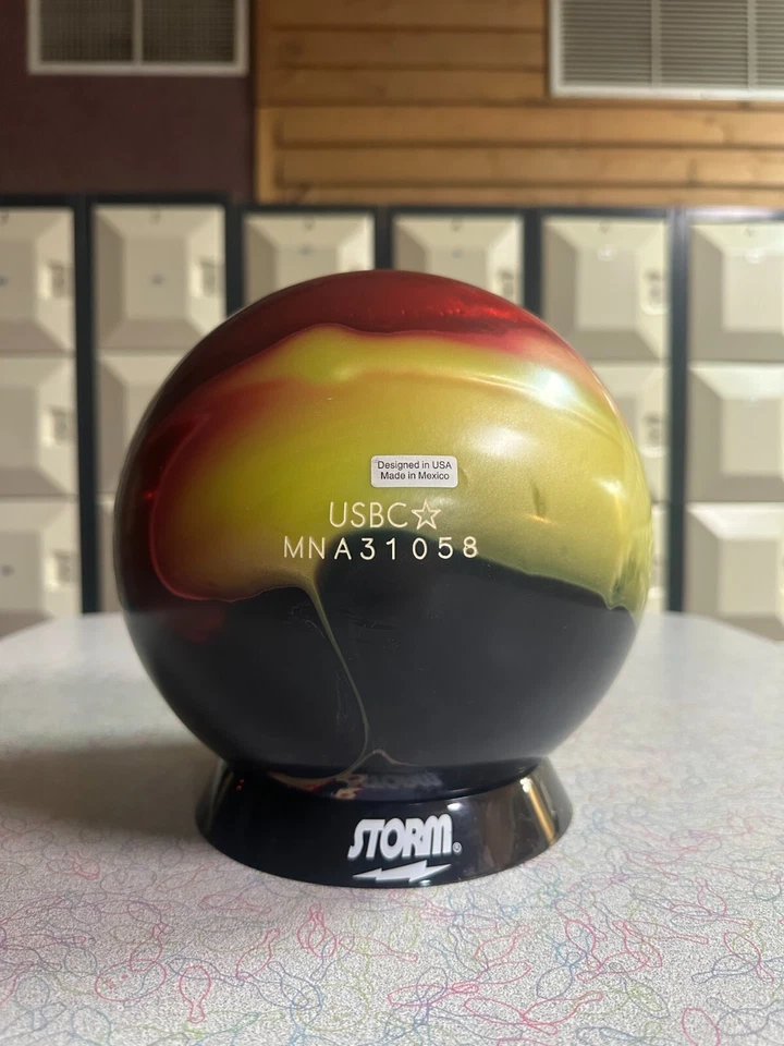 Bola de boliche Dv8 Hell Raiser Return 15 lb nueva en caja Foto 3 de 4