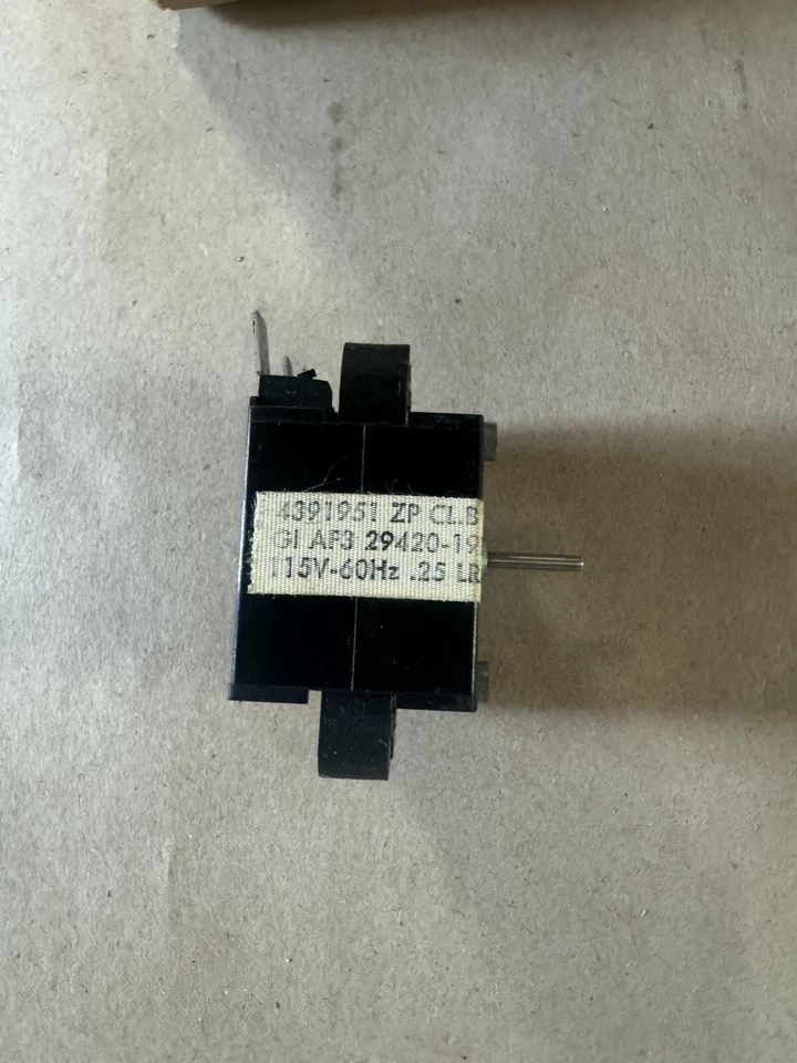 45: Nuevo motor de ventilador evaporador Whirlpool 482468 OEM Foto 4 de 4