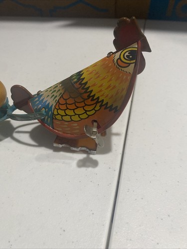 Russ Berrie Wind-up Chicken with Egg in Wagon No. 205A - Picture 13 of 17