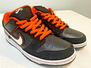 nike dunks pumpkin