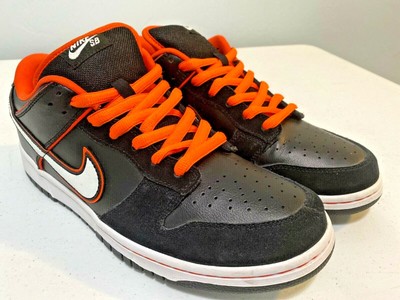 dunk low orange black