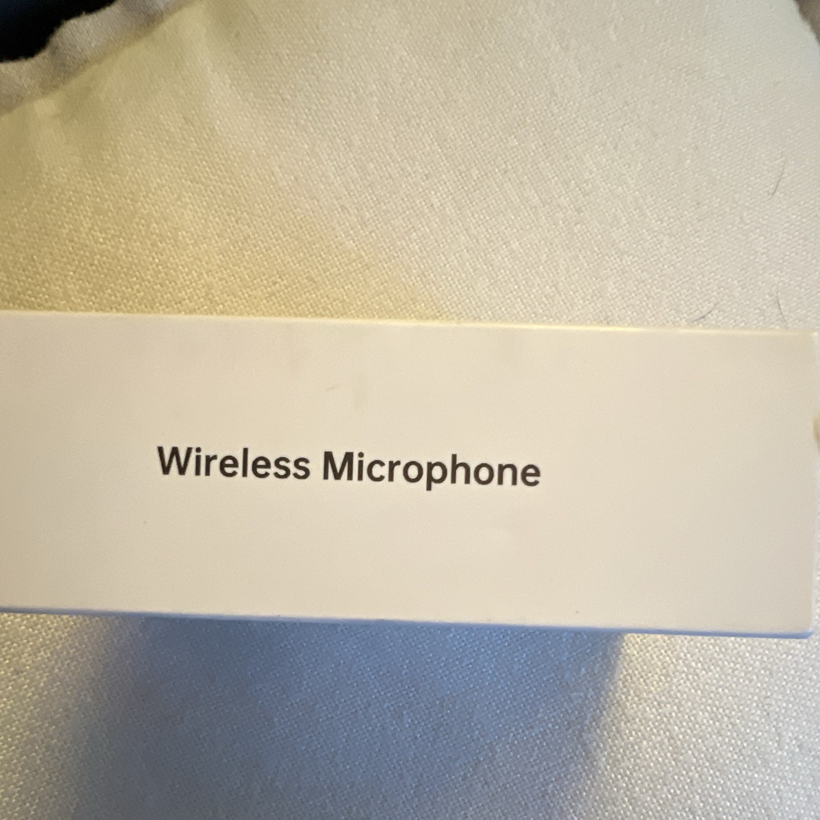 VVGOOD Wireless USB-C Clip-On Lavalier Microphone Set, Noise Reduction, Case image 3