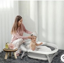 HOMCOM Foldable Baby Bath Tub Ergonomic With Temperature -Induced Water Plug