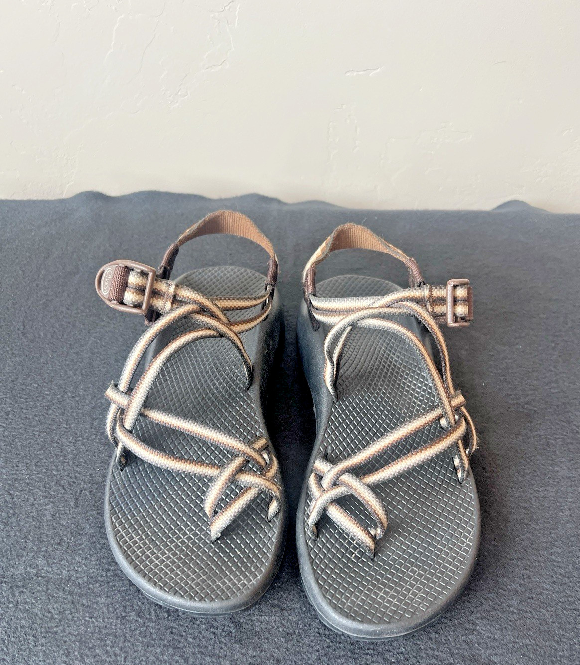 Chaco Z1 Sandals Women's Size 9 Brown Strappy Hiking Trail Comfort Vibram Sole