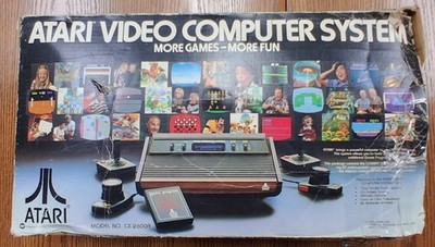 Atari 2600 Console Original 6 switch Console In Box 3 Joystick & 3 paddle sets