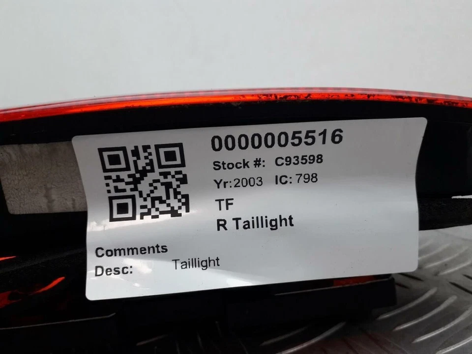 LÂMPADA TRASEIRA DIREITA MG TF 2003 OS DRIVERS - Imagem 4 de 4