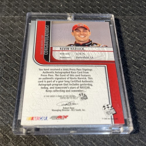 NASCAR Kevin Harvick / 2005 Press Pass Signings / Autographed CARD in seal CASE - 第 9/19 張圖片