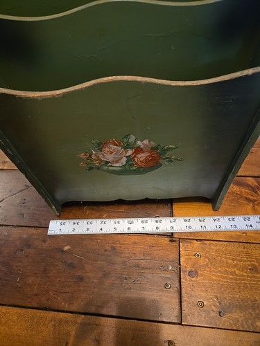 Vintage Wood Green Floral Decal Magazine Newspaper Holder Rack Painted - Picture 7 of 8