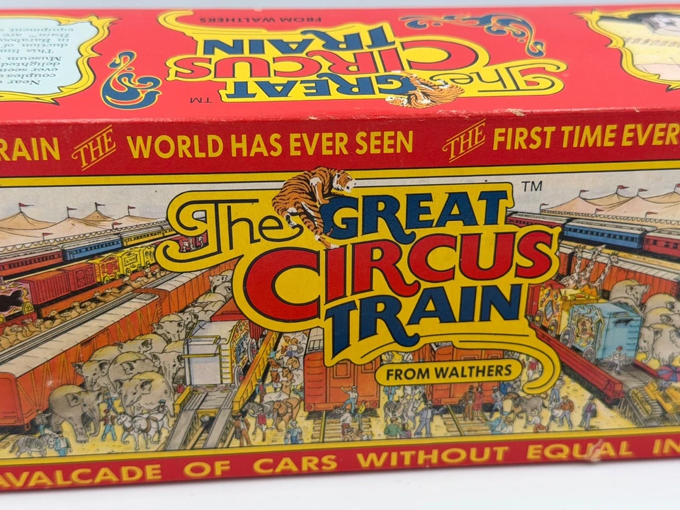 WALTHERS HO SCALE MODEL 1967K, THE GREAT CIRCUS TRAIN - FLAT CARS (#60 & #53) - Image 3 of 4