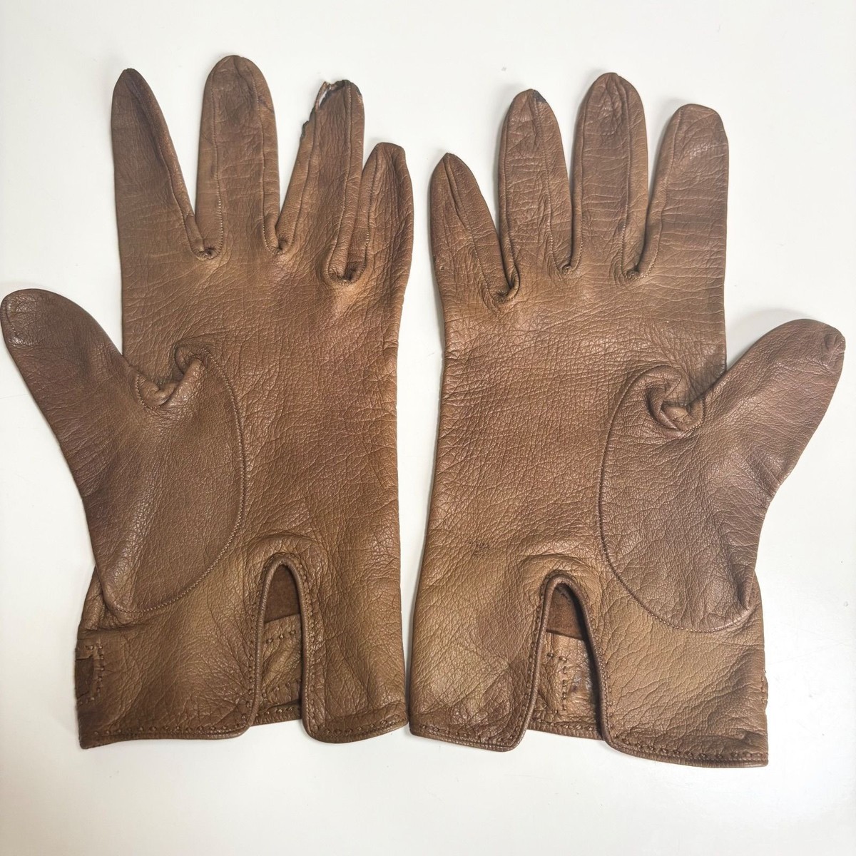 Hermes Leather Gloves Brown H Logo Metal Gold Women's Fashion