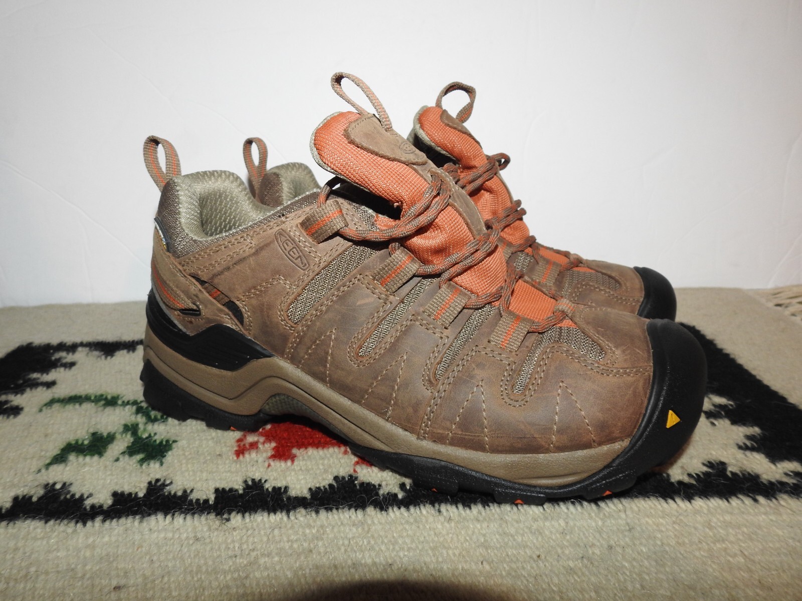 Scarpe da trekking KEEN da uomo marroni in pelle tessile impermeabili taglia 8 stringate ottime