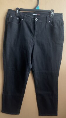 WOMEN'S STYLE & CO. DENIM CURVY SLIM LEG STRAIGHT BLACK SIZE 12 JEANS