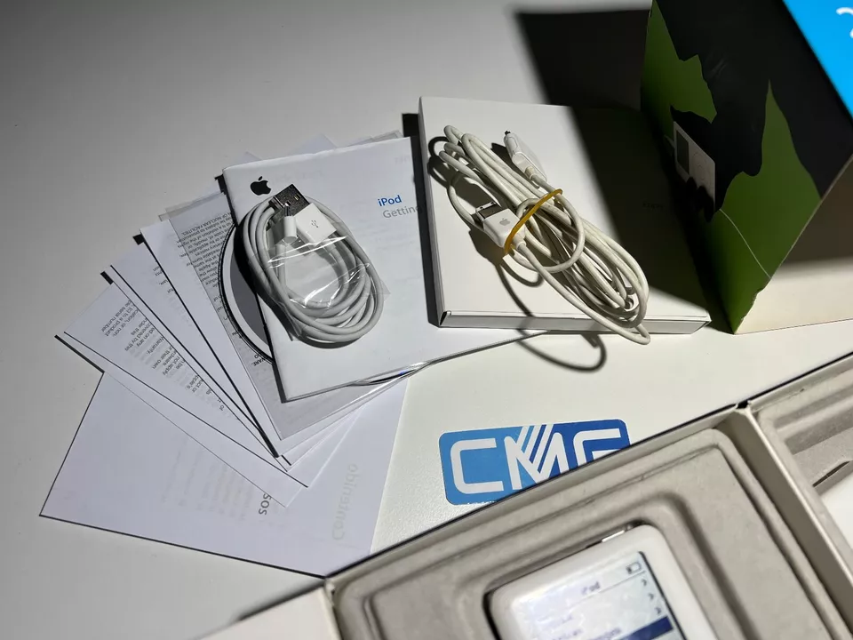 Apple iPod classic 4. Generation 20GB 4G Generation 4th 2004 M9282FE 20 GB OVP - Bild 2 von 4