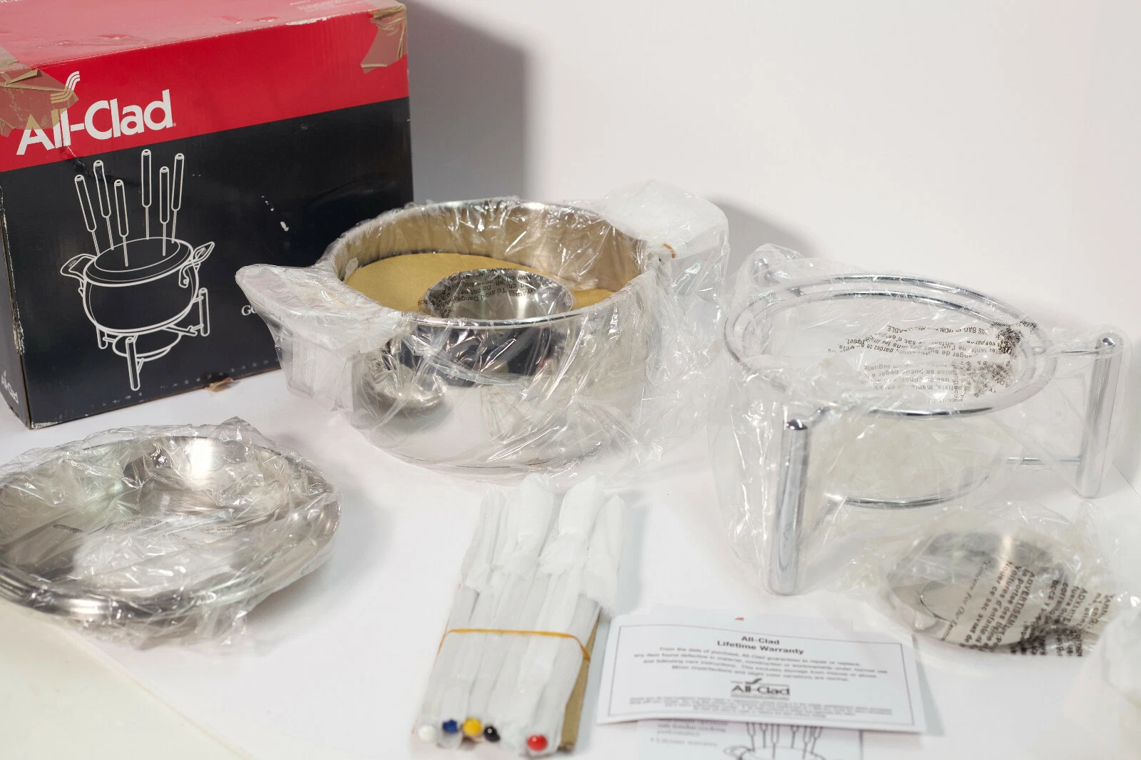 All-Clad 3 QT Fondue Pot New in Box 18/10 Stainless Steel