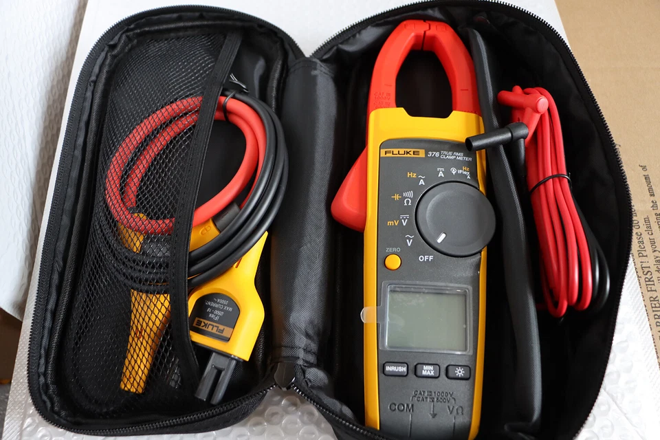 Fluke 376 True RMS AC/DC Clamp Meter with iFlex - Brand New - Image 4 of 4
