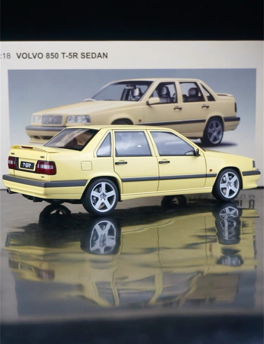 hpi racing 1/43 VOLVO 850 T-5R Estate Yellow - ミニカー hpi racing 1/43 VOLVO 850 T-5R Estate Yellow - ミニカー