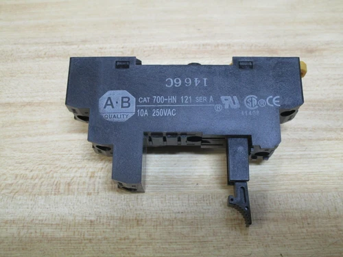 Allen Bradley 700-HN121 Relay Socket 700HN121