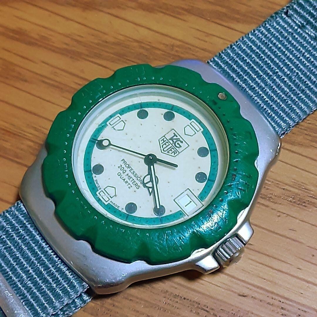 TAG Heuer Formula 1 Professional 200m Water Resistant Green Dial Men's Watch with Date Function