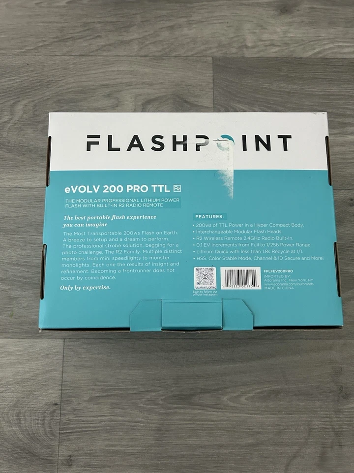 eVOLV 200 Pro TTL Black Camera Flash - Image 2 of 2