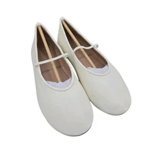 BCBGeneration Women's Marzi Round Toe Casual Flats Smooth Blanc Size 8.5M