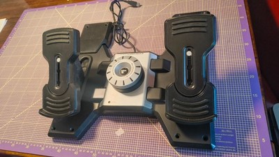 Saitek Pro Flight Rudder Pedals   Fußpedale für Flugsimulator (PC / USB)