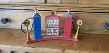 1930s MARX TIN LITHO GAS STATION ISLAND with GAS PUMPS - Harder Version to Find 