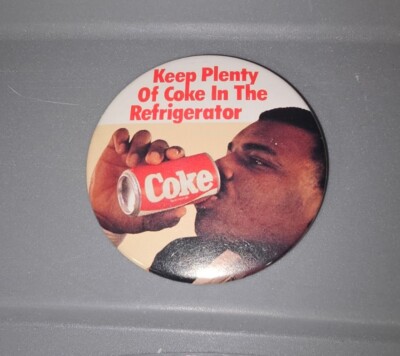  Keep Plenty Of Coke In The Refrigerator  PERRY NFL 1985 Bears Coca-Cola Pin