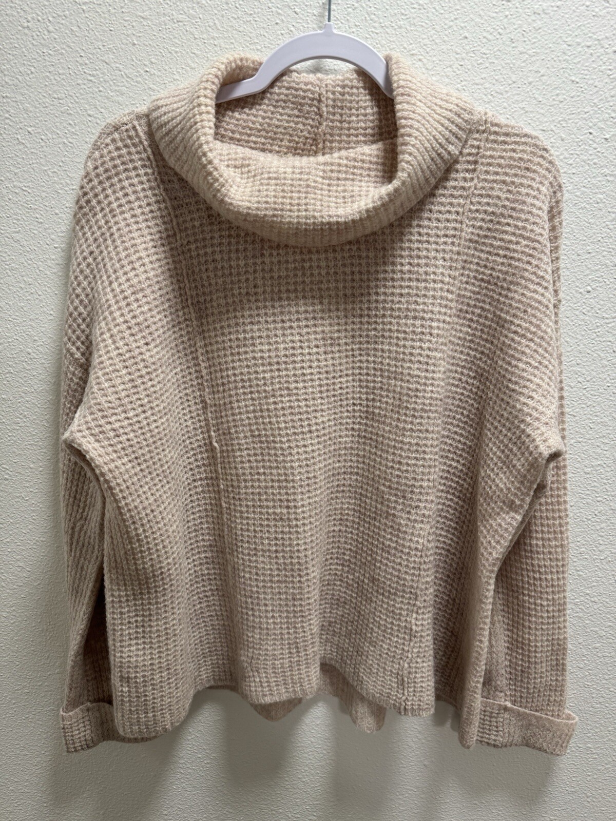 Foto 1 di 8