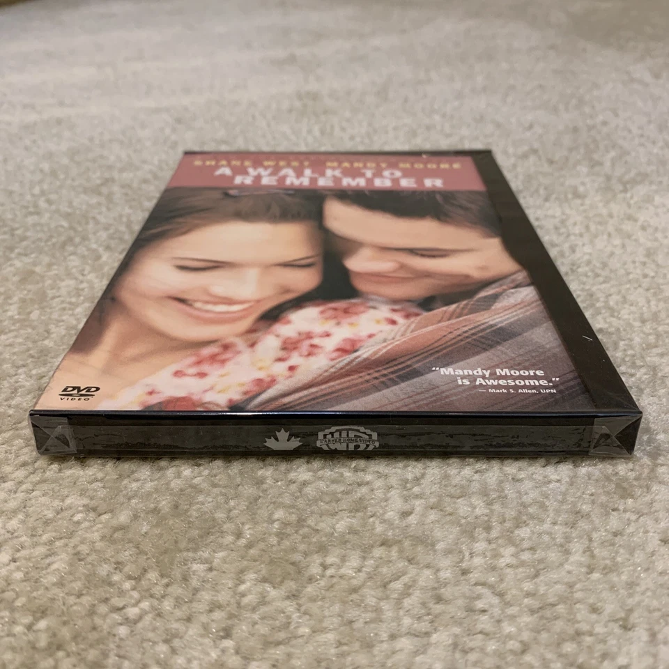 A Walk to Remember Movie DVD Video Mandy Moore Shane West Romance - Image 4 of 4