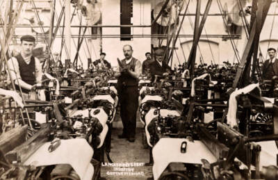 Featuring A Cotton Weaving Shed Cotton Weaving In Lancashire Old Photo