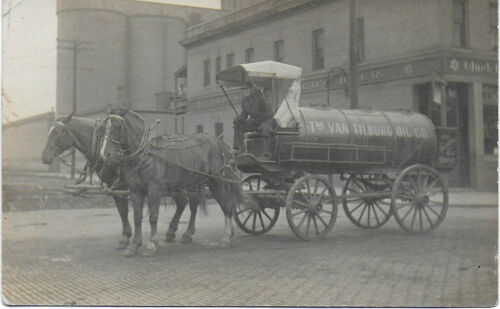Rare RPPC Van Tilburg Oil Company Horse Drawn Delivery Wagon Minneapolis - Afbeelding 1 van 4