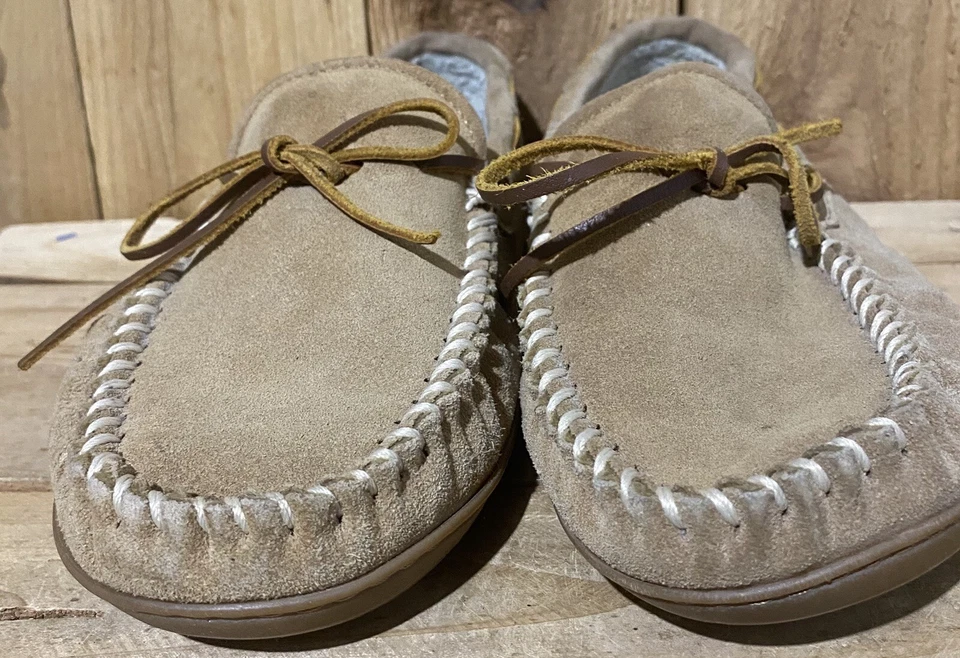 Zapatillas mocasín con suela de goma Minnetonka talla 11 gamuza para mujer Foto 2 de 4