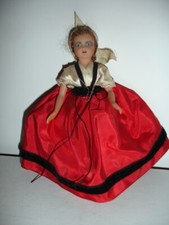 Poupée  folklorique régionale  ancienne PAYS BASQUE celluloid