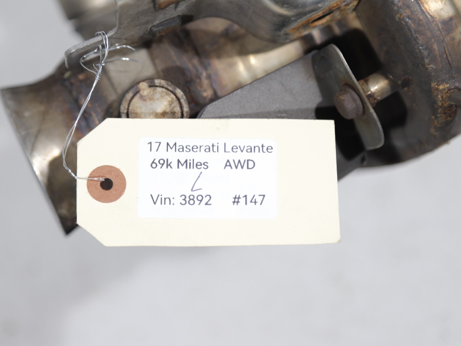2017-2020 MASERATI LEVANTE 3.0L M161 REAR LEFT DRIVER EXHAUST MUFFLER OEM 69K