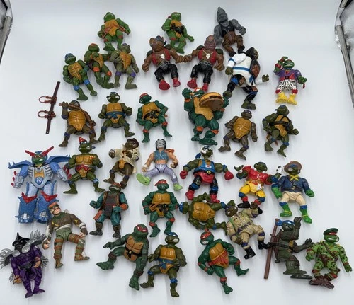 Vintage Large lot 34 Figures TMNT Teenage Mutant Ninja Turtles 80s And 90s