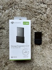 Karta rozszerzeń pamięci masowej Seagate 2 TB SSD do konsoli Xbox