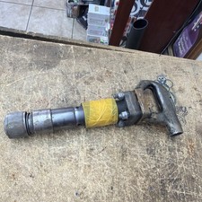 Texas Pneumatic TX-CH4-4B 4” Stroke 4-Bolt Hex Bushing Chipping Hammer Air Tool