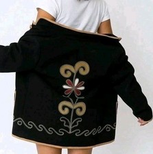 Vtg Floral Embroidery Quilted Art to Wear Jacket Boho Lagenlook Patchwork Size M
