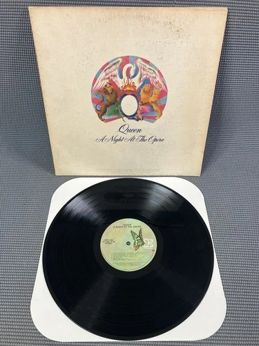 QUEEN A NIGHT AT THE OPERA 1st Press 1975 Vinyl LP Embossed Butterfly Labels VG+