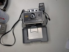 Vintage Polaroid 420 Automatic Land Camera Instant Film Camera w/ Focused Flash