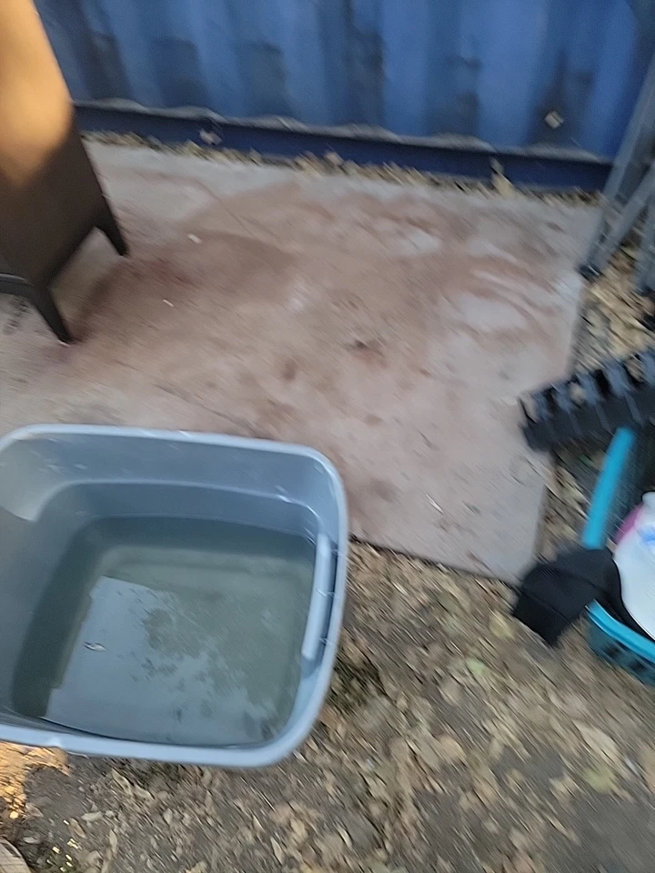 IKEA Vitrina Madera Color Marrón 3 Estantes Cristal y 4 Cajones 80"×30"×15" Foto 3 de 4