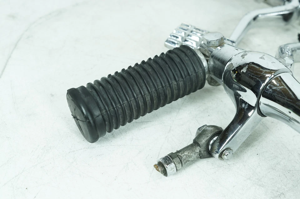 Harley Sportster XL1200 C 1998 personalizada OEM pie izquierdo derecho clavijas de control de freno Foto 3 de 4