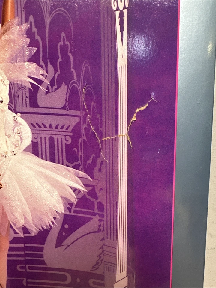 Barbie Lago de los Cisnes Primera en una serie de muñecas bailarinas musicales 1991 Mattel 1648 Foto 2 de 4