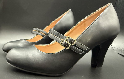 Women's Size 9M JOURNEE Collection Black WINDY Mary Jane Pump 3 1/4'' Heel