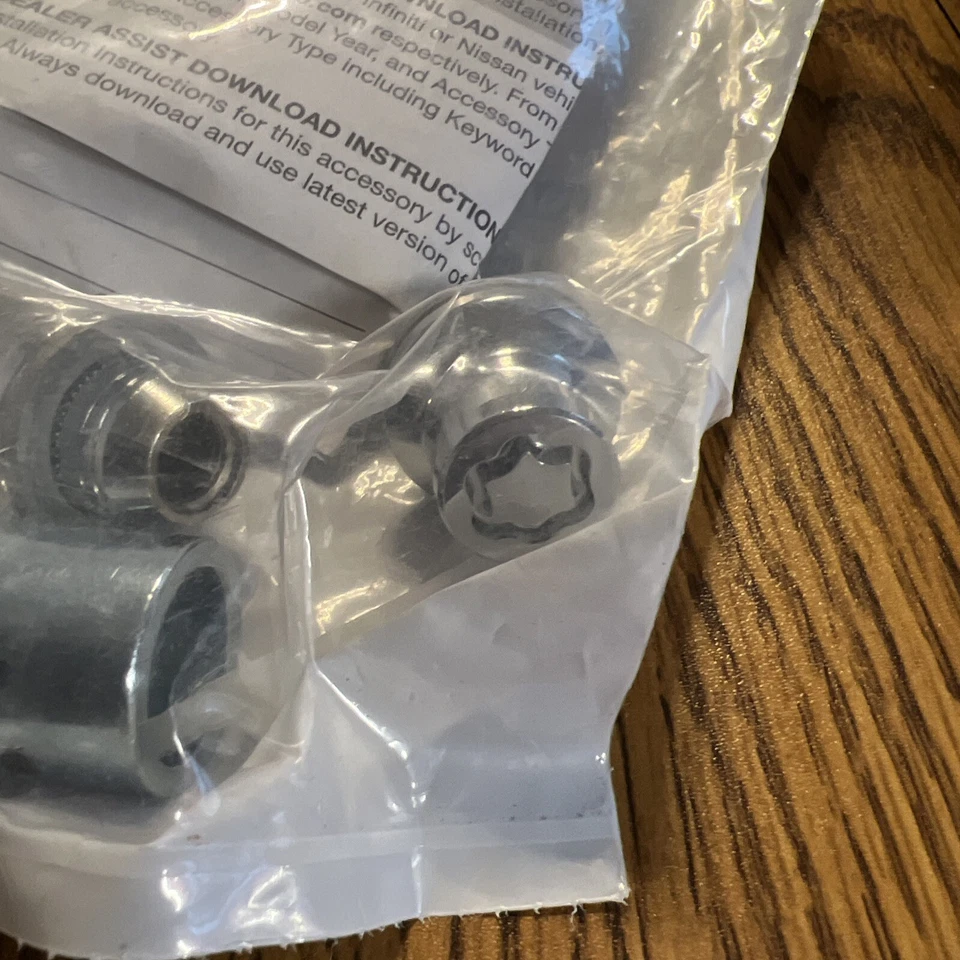 NUEVO OEM Infiniti G37 Q60 cupé cerraduras de rueda Nissan Máxima Pathfinder 999W2 JT000 Foto 3 de 3