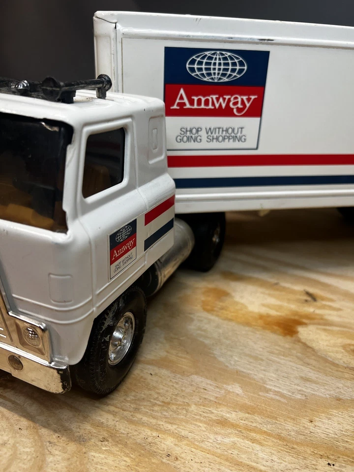 Amway Corporation Ada Michigan Pressed Steel Nylint Large 1/16th Scale Truck GMC - Image 2 of 4