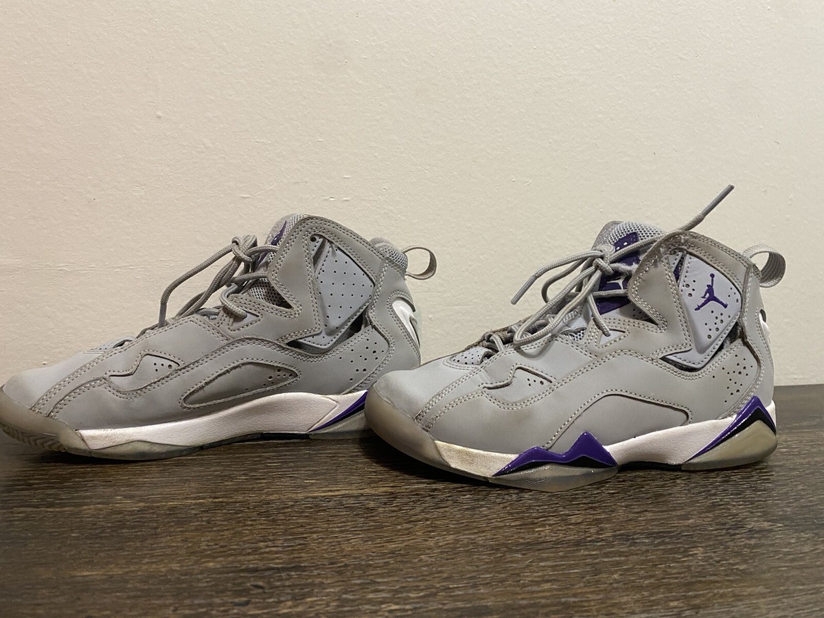 jordan true flight wolf grey purple