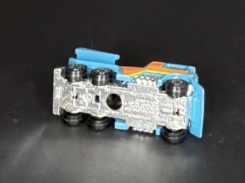 Kenner 1978 Fast 111’s Evil Eye Diecast Semi Truck Teal w/ Yellow Orange Tampo - Picture 6 of 6