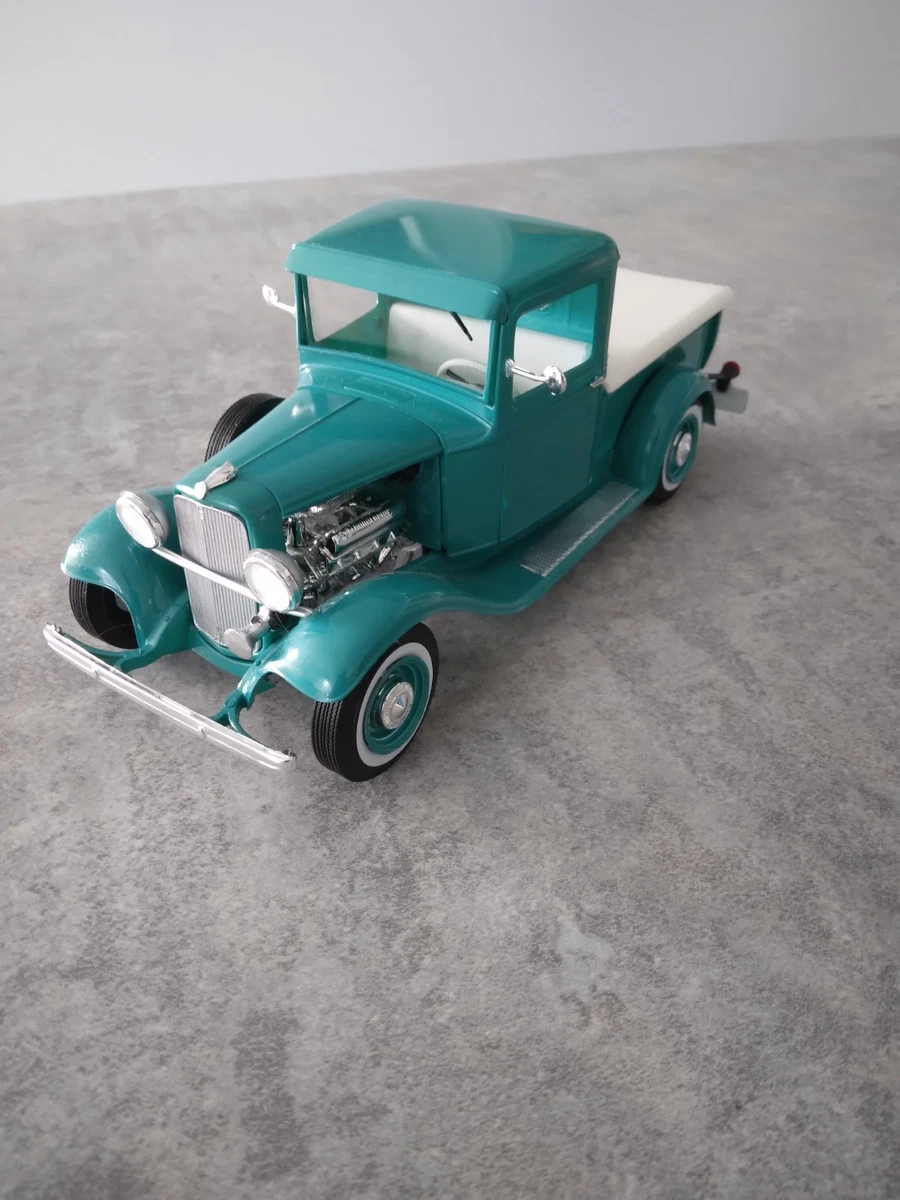 Amt 1934 Ford In Classic Automotive Models & Kits for sale | eBay