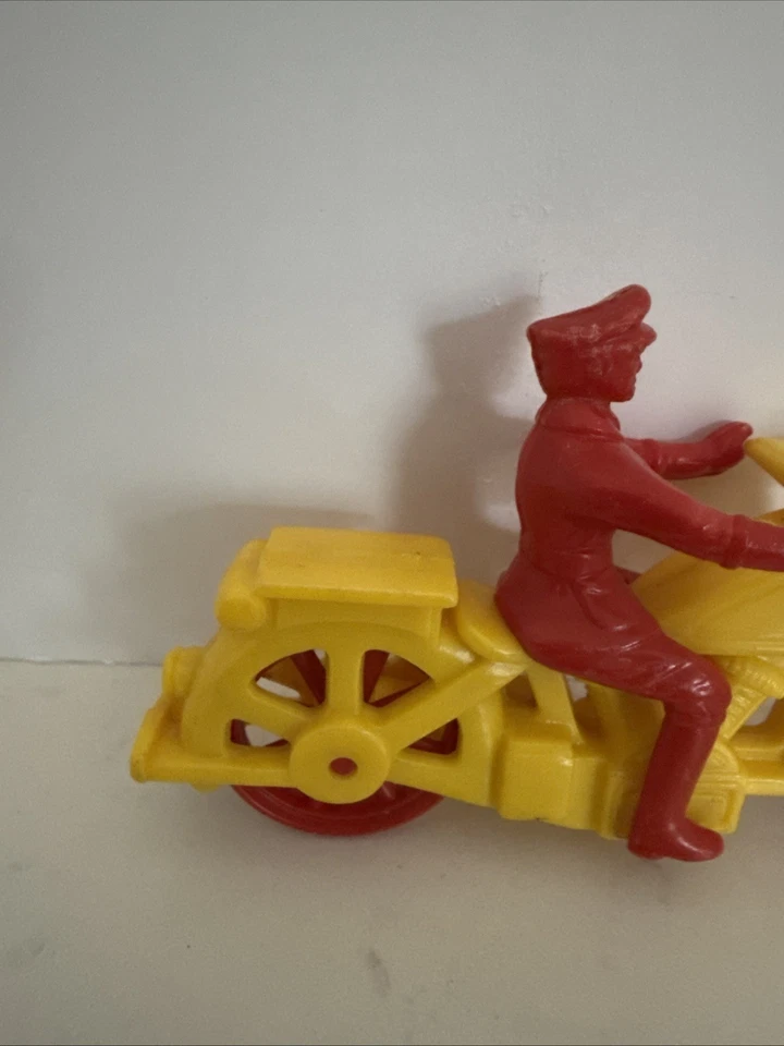 RENWAL #189 RENWAL ПЛАСТИКОВЫЙ МОТОЦИКЛ С МОТОЦИКЛИСТА ПОЛИЦЕЙСКОГО 1950-х - Изображение 3 из 4